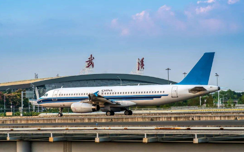 池州空运武汉机场